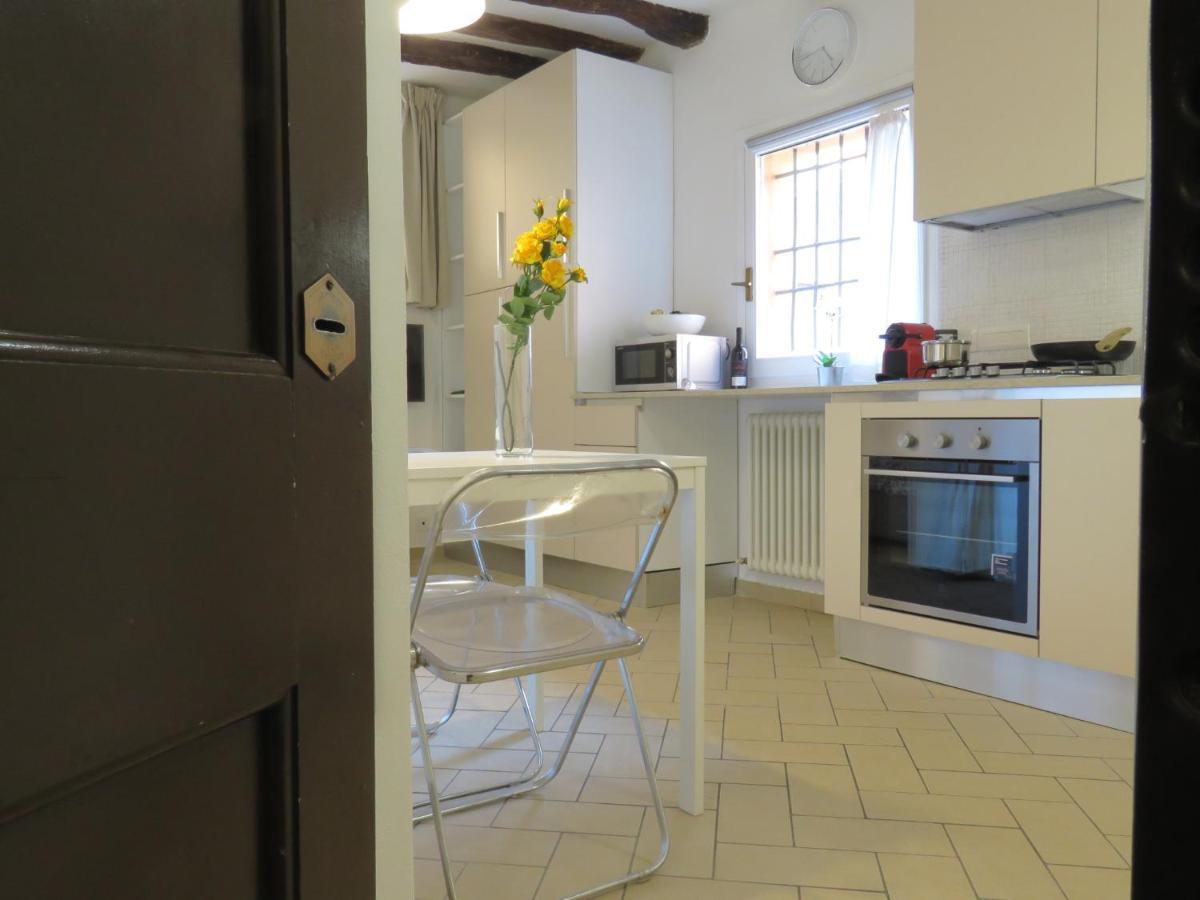 Seta Apartment Bologna Exteriör bild